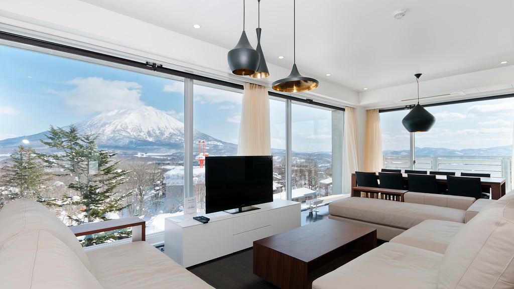 Kizuna Penthouse