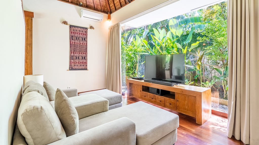 Ku Estate: Bedroom 6