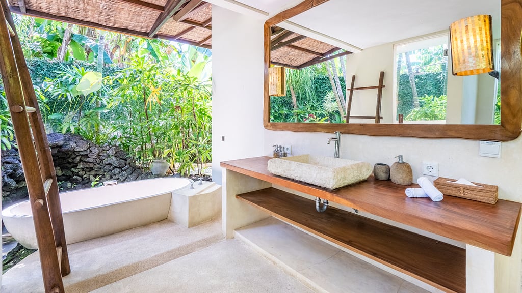 Ku Estate: Bedroom 6