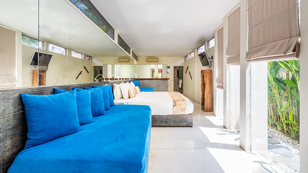 Ku Estate: Bedroom 7