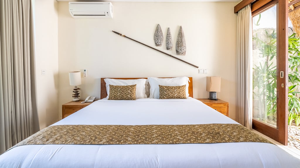 Ku Estate: Bedroom 8