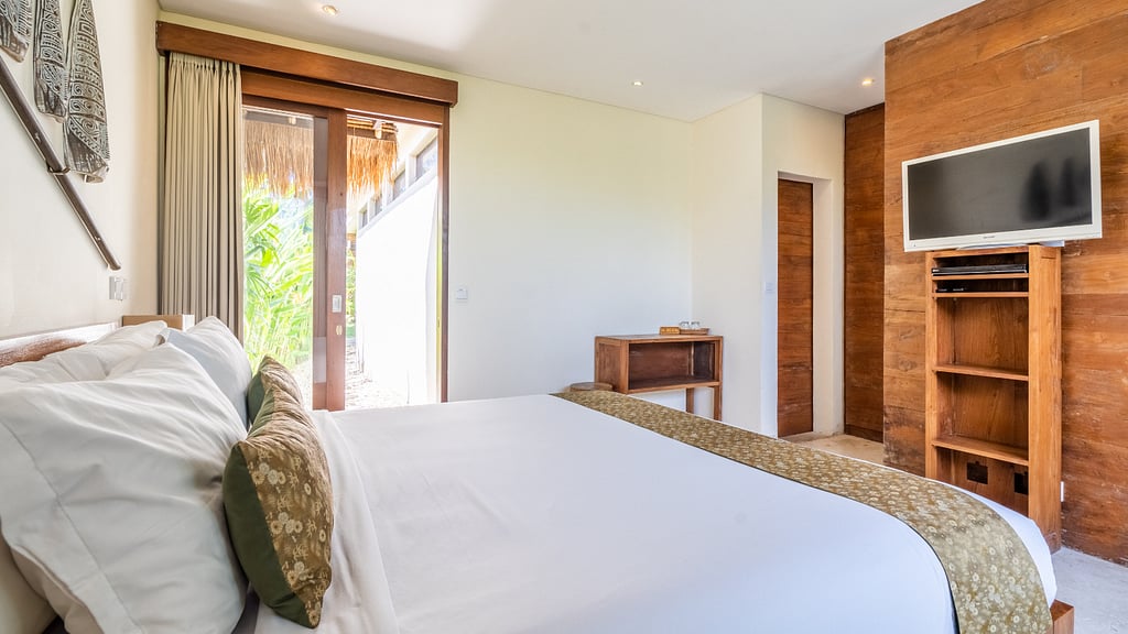 Ku Estate: Bedroom 8