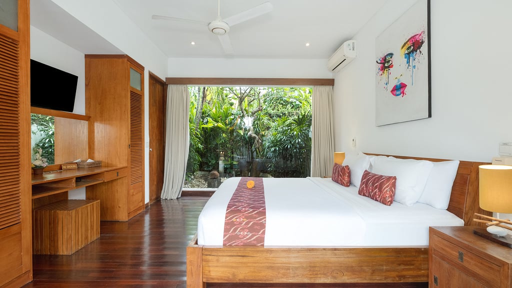 Ku Estate: Bedroom 6