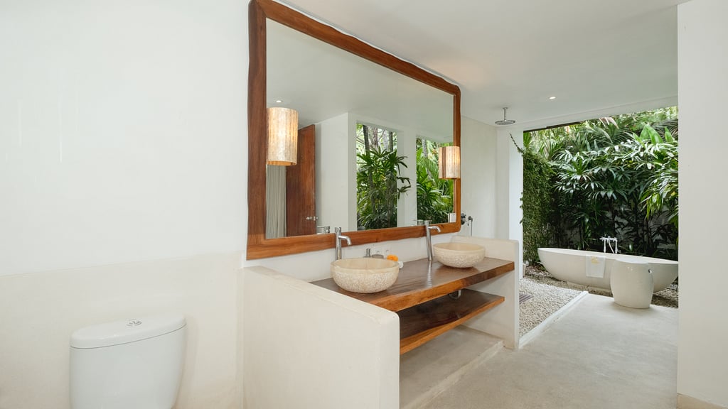 Ku Estate: Bedroom 6