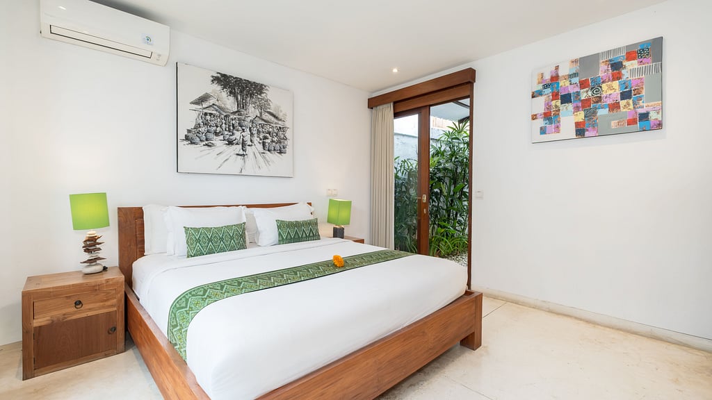 Ku Estate: Bedroom 8