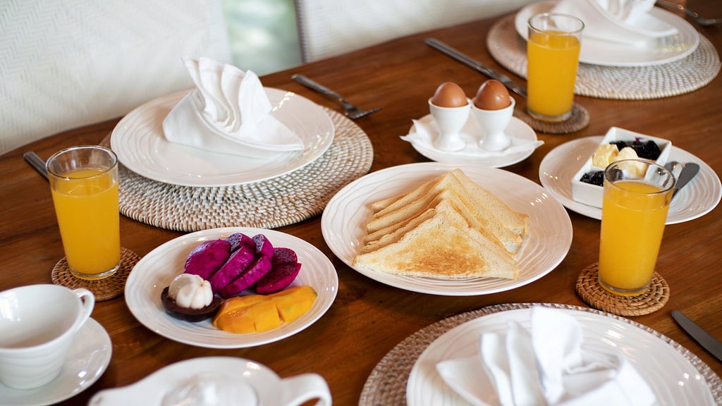 Little Mannao: Dining area