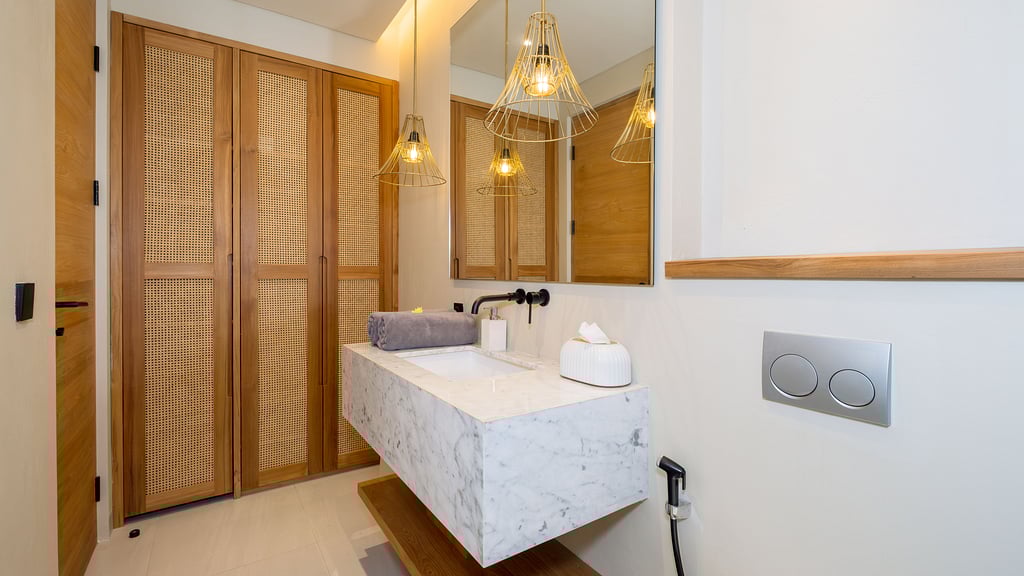 Loona Palm Seseh 2: Bedroom 2