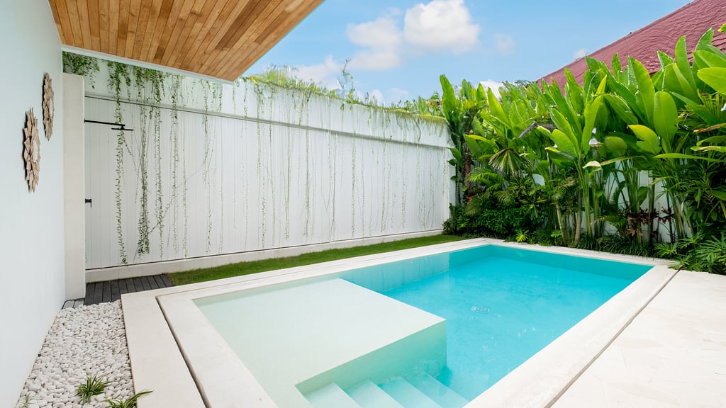 Loona Palm Villa 1: Swimming pool