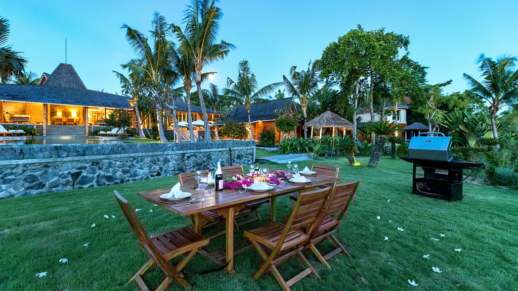 Mannao Estate: Others