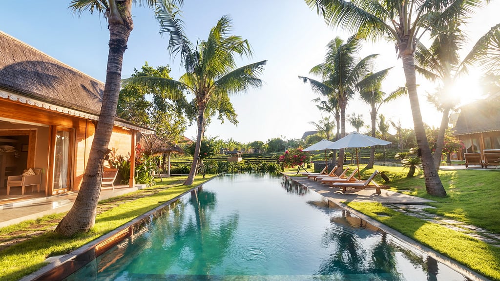 Mannao Estate: Swimming pool 2