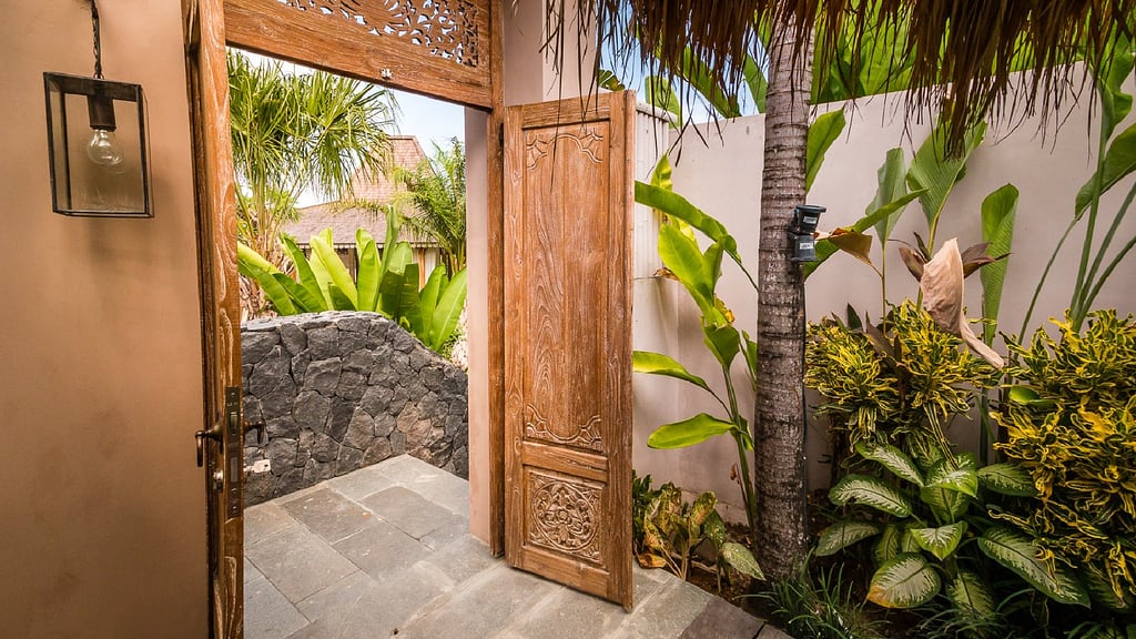 Mannao Estate: Others