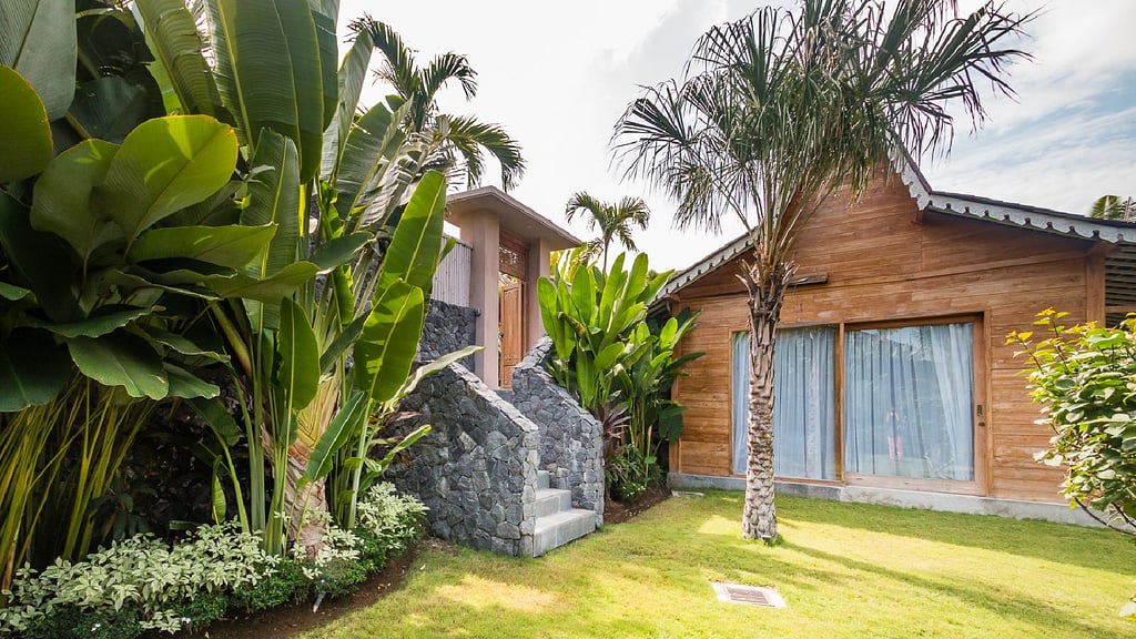 Mannao Estate: Others