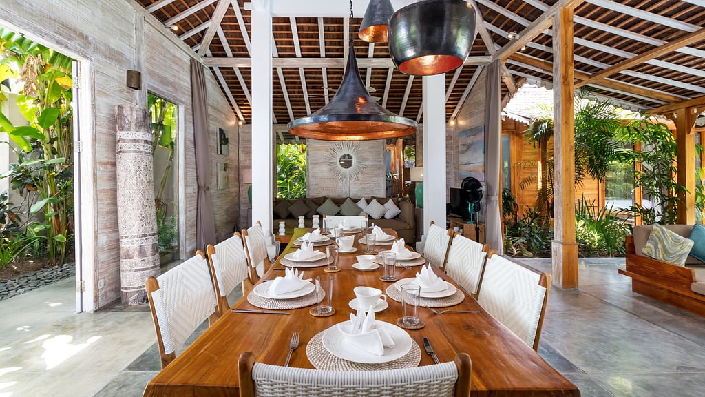 Mannao Estate: Dining area 2