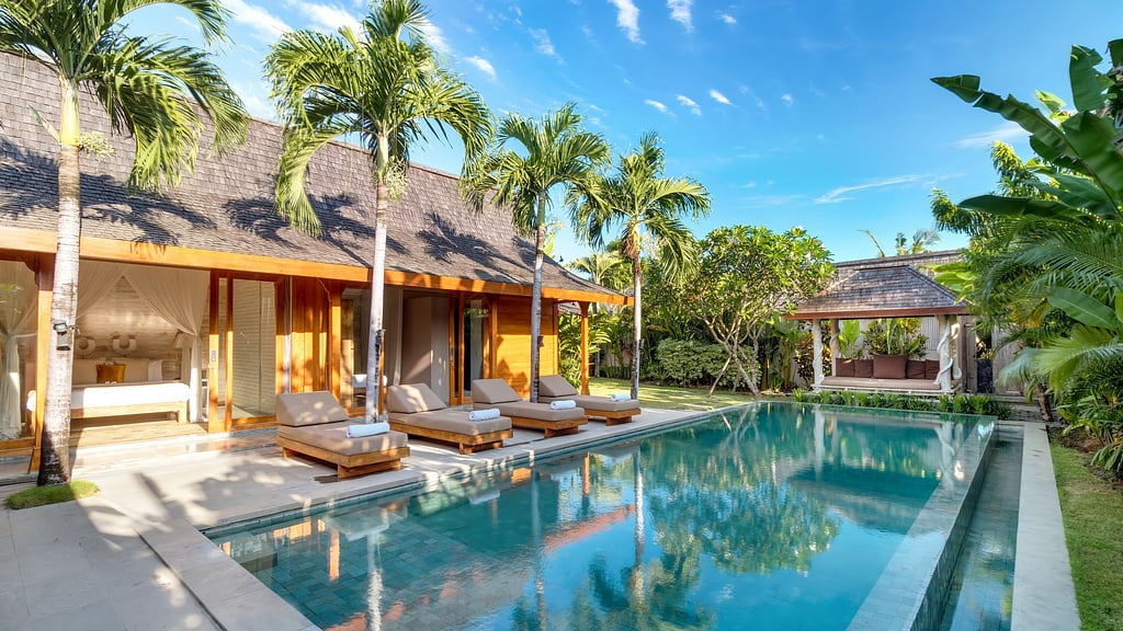 Mannao Estate: Swimming pool 3