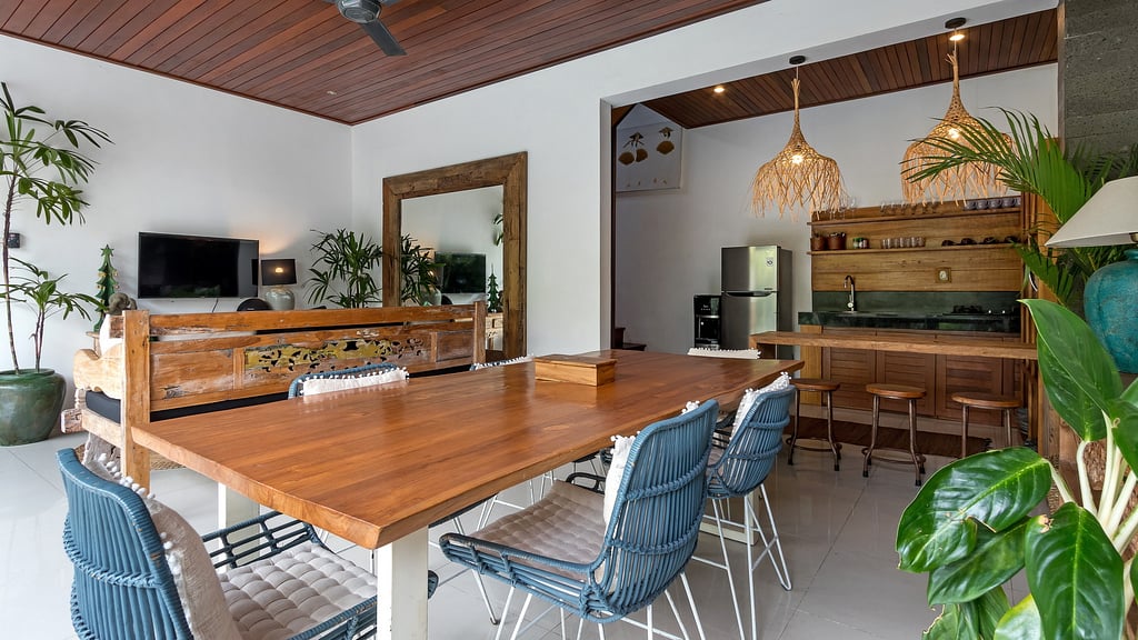 Minggu Villas