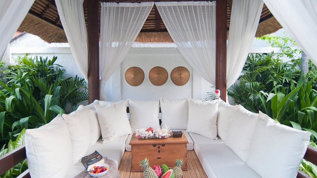 Minggu Villas