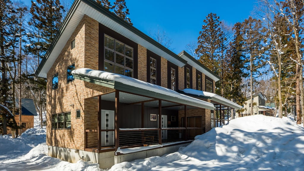 Phoenix Two Bedroom Chalet