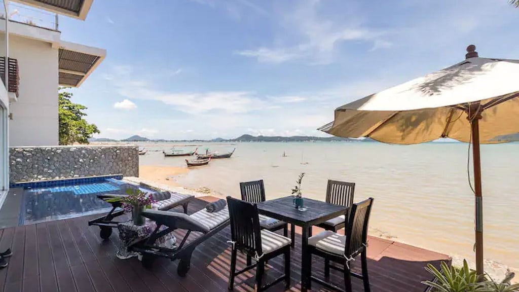 Raya Beachloft