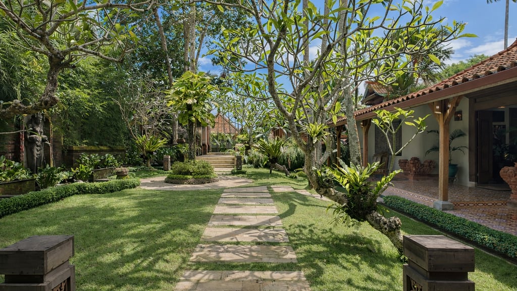 Rumah Melati Estate: Garden