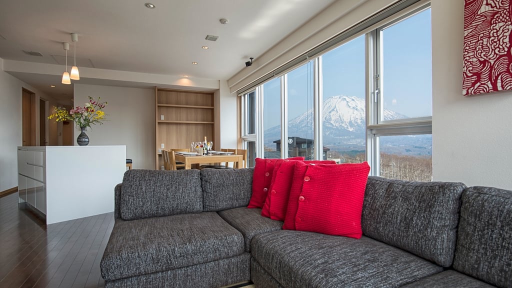 Snow Crystal Apartment Two Bedroom Suite A