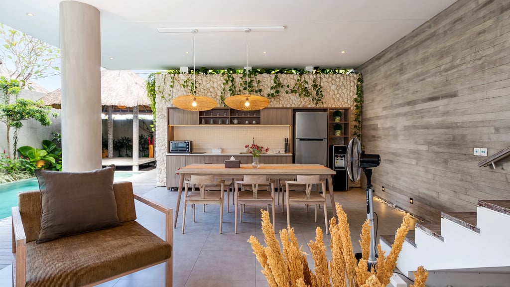 Swan Estate: Kitchen 1