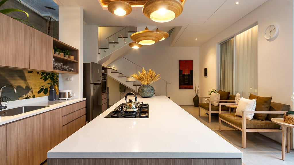 Swan Estate: Kitchen 3