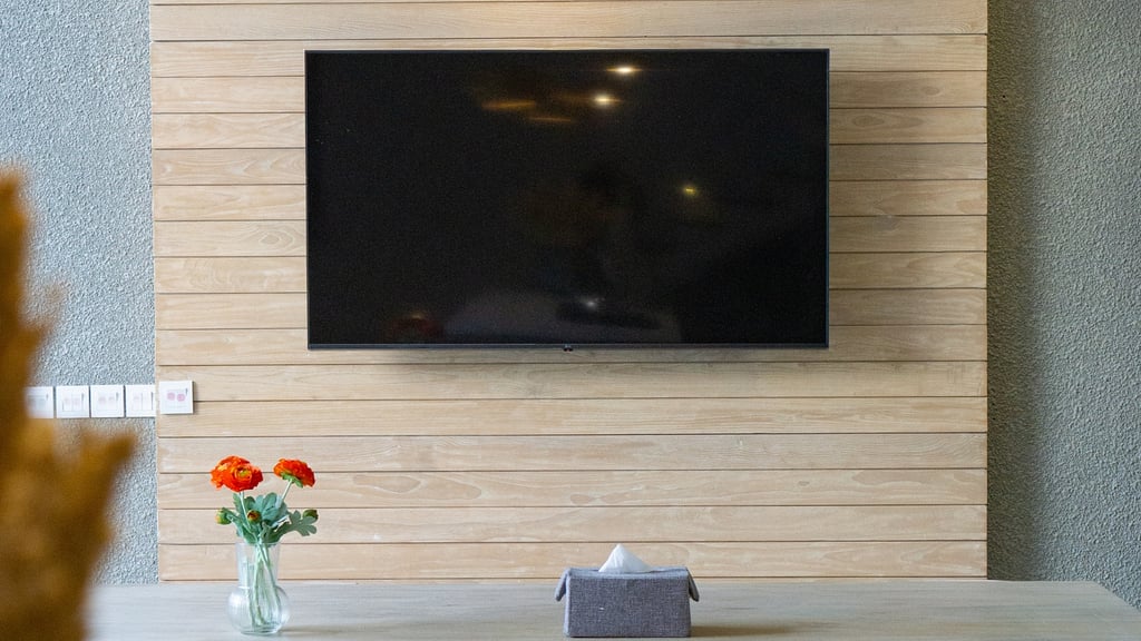 Swan Villa 3: Others