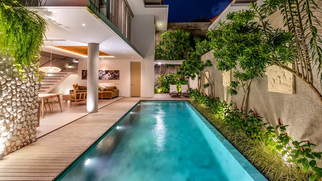 Swan Villas: Zwembad 2