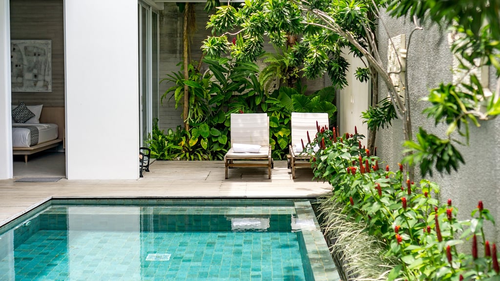 Swan Villas: Zwembad 2