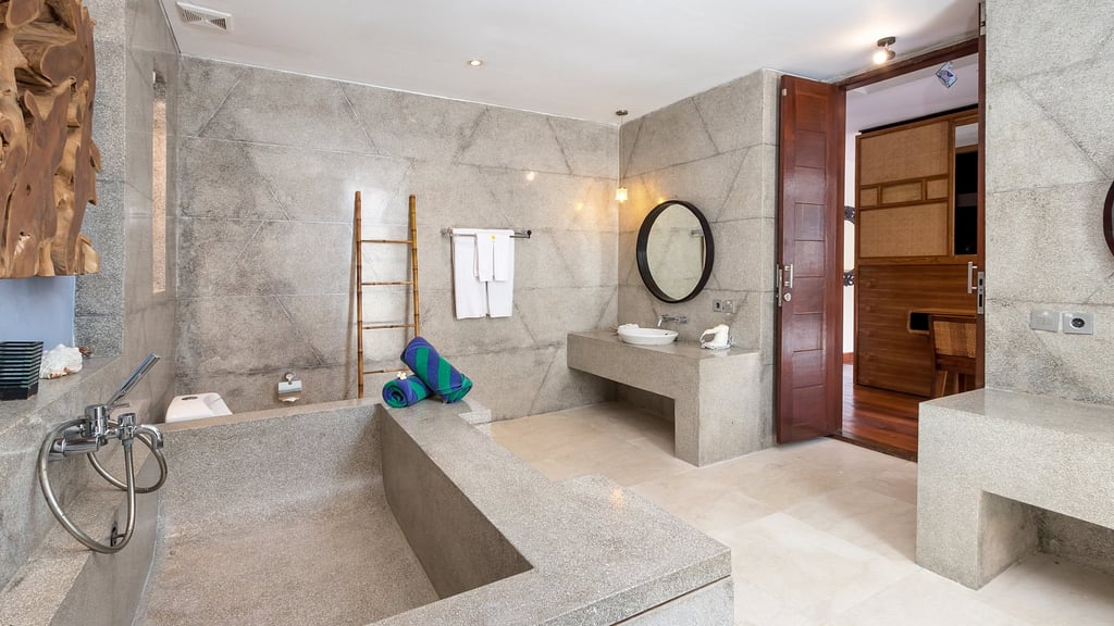 The Chands Estate: Bedroom 14