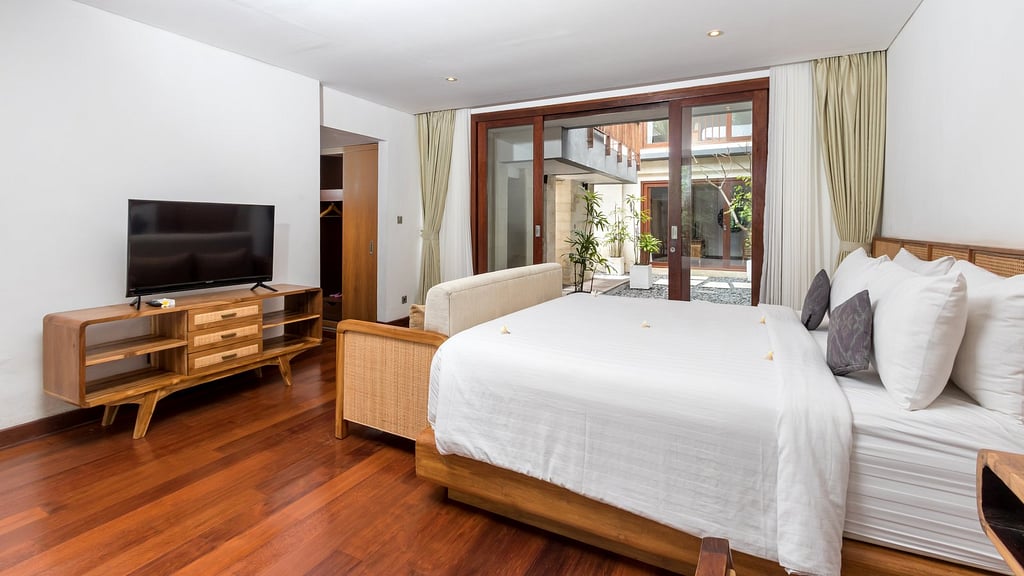 The Chands Estate: Bedroom 15