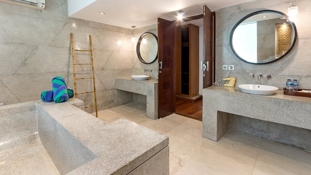 The Chands Estate: Bedroom 13