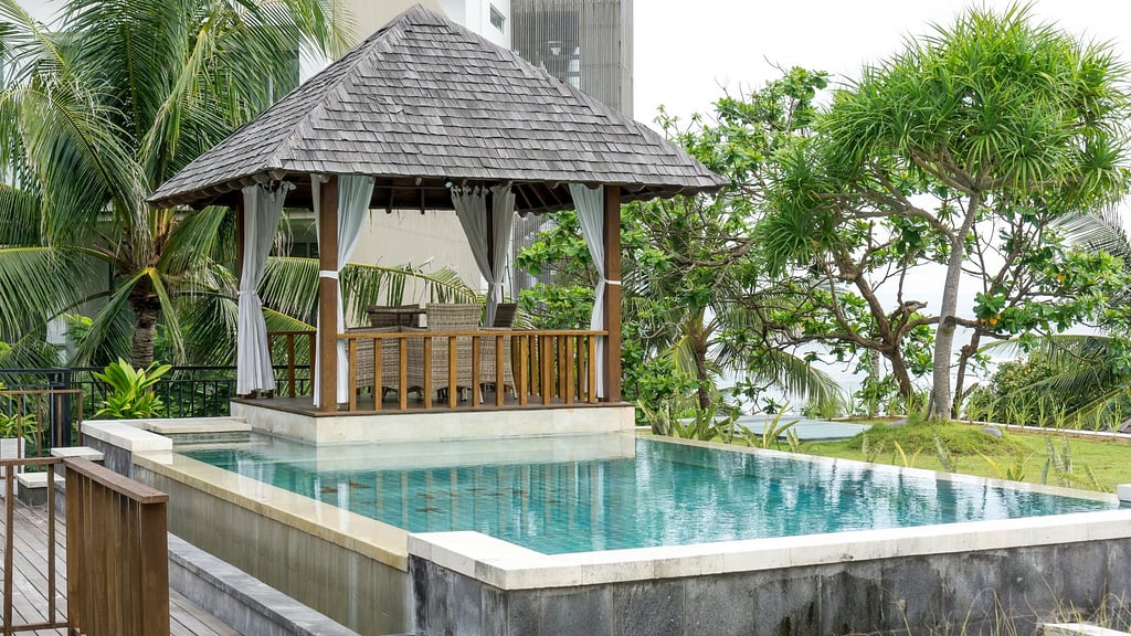 The Chands Estate: Swimming pool 7