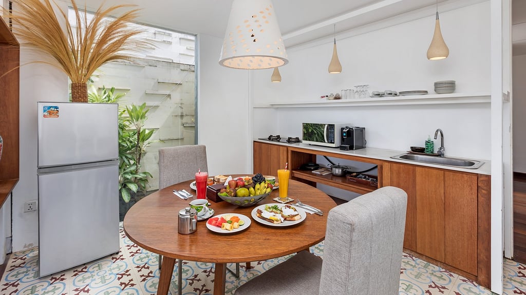 The Chands Estate: Dining area 2