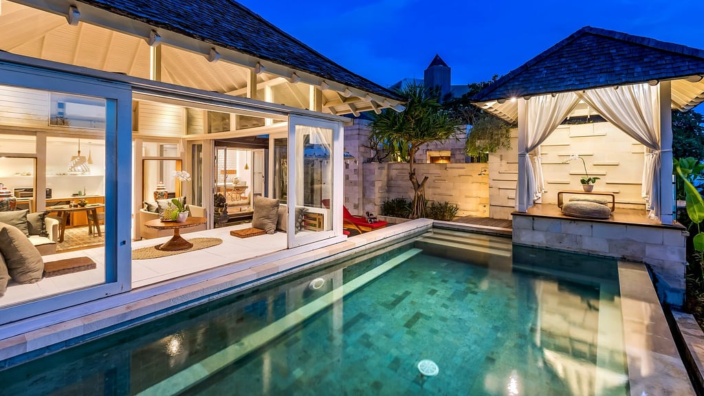 The Chands Estate: Swimming pool 2