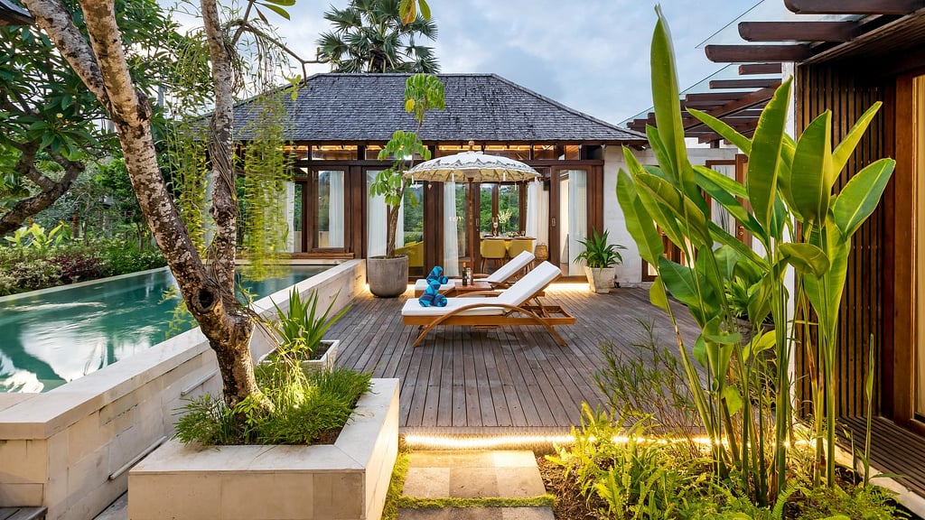 The Chands Estate: Swimming pool 4