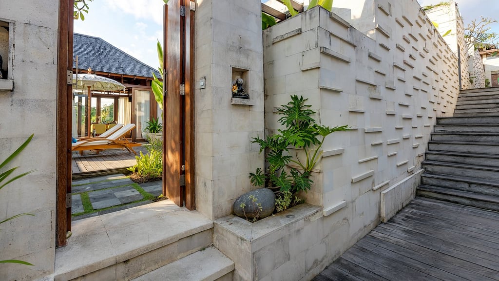 The Chands Estate: Others