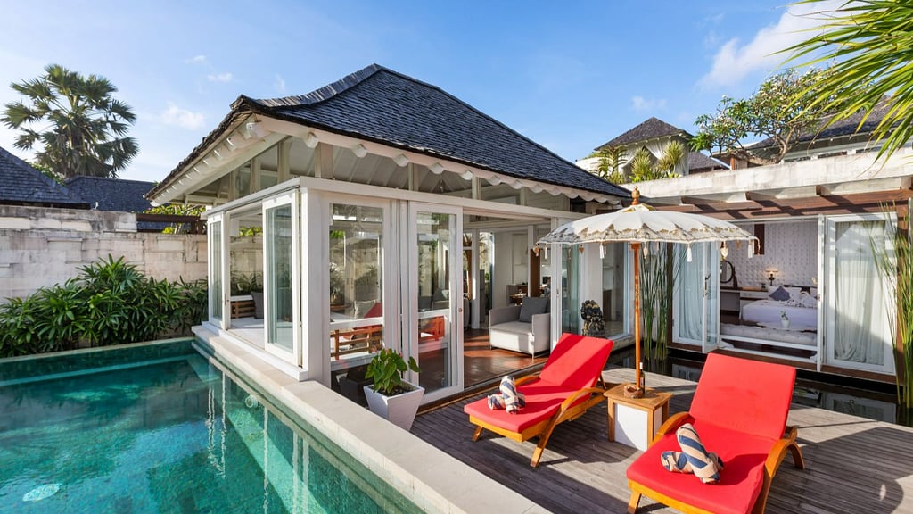 The Chands One: Swimming pool