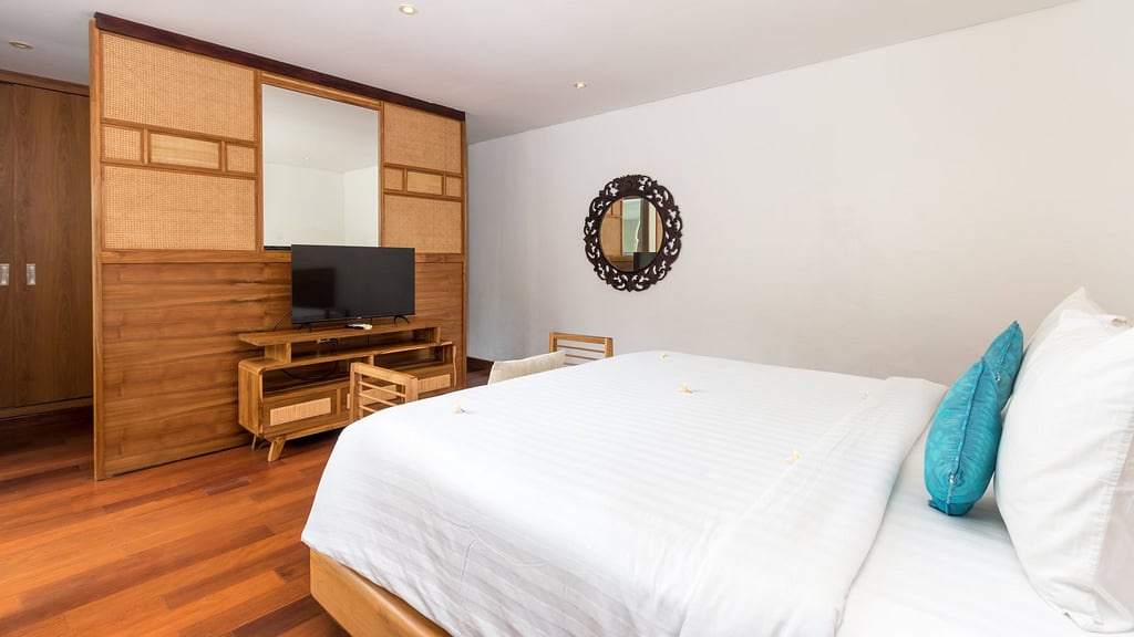 The Chands Three: Bedroom 2
