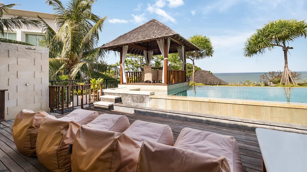 The Chands Three: Swimming pool