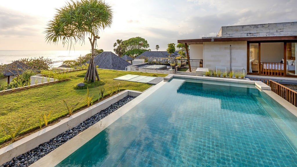 The Chands Three: Swimming pool