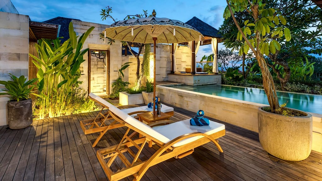 The Chands Two: Swimming pool