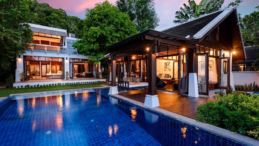 The Emerald Hill Beach Villa