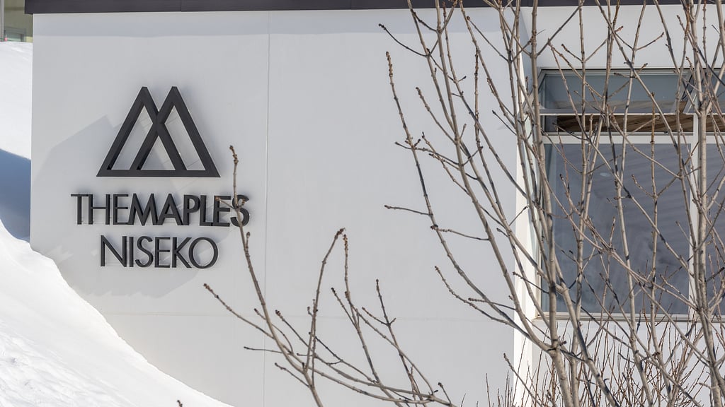 The maples niseko 2 bedroom yotei penthouse suite hirafu 2 chambres