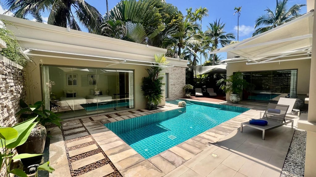 The Residence Villa 402