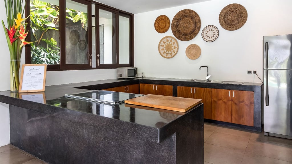 Villa Alice Dua: Kitchen