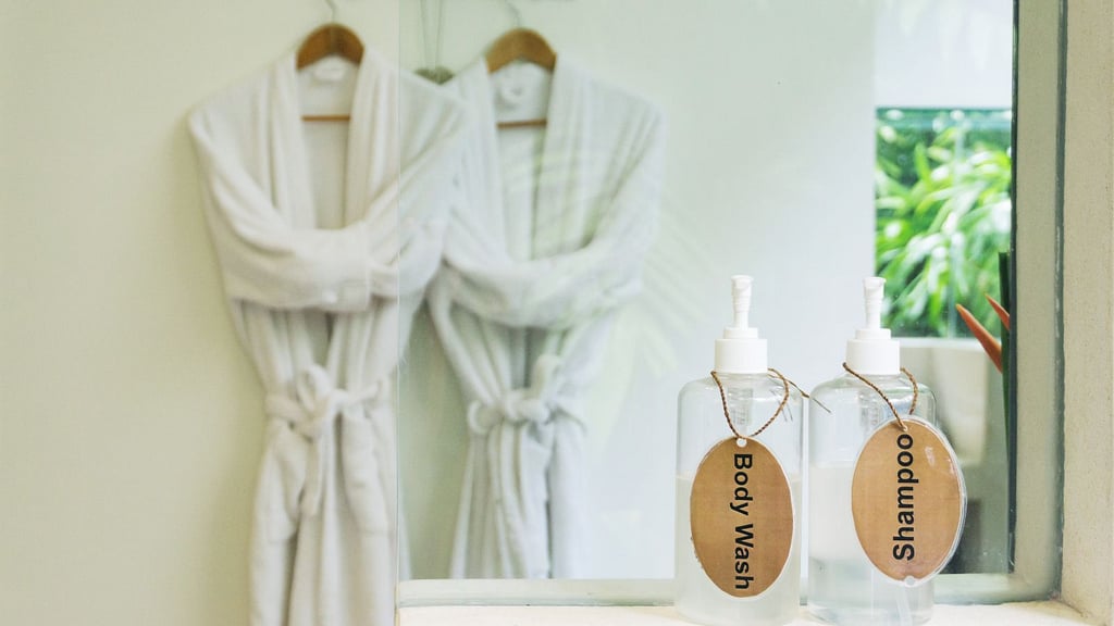 Villa Alice Dua: Others