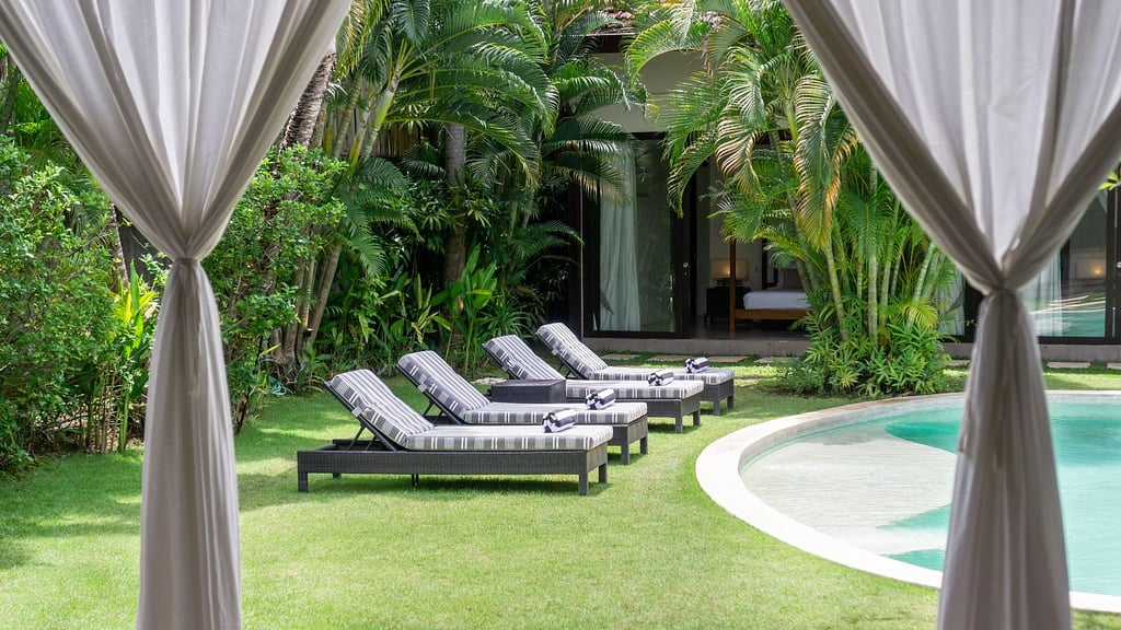 Villa Alice Dua: Others