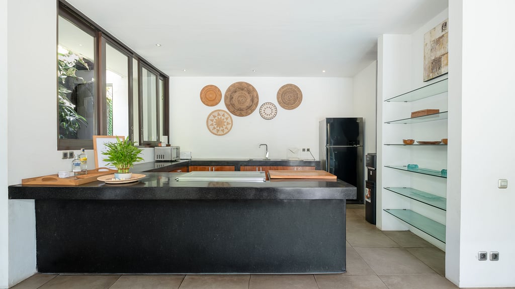 Villa Alice Dua: Kitchen