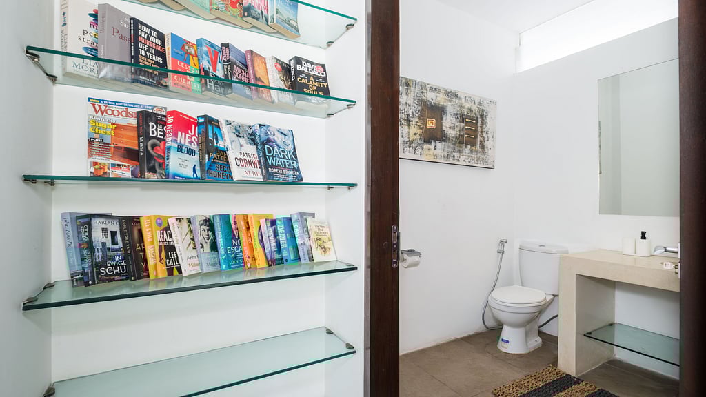 Villa Alice Dua: Others